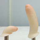 ペニス:4cm+11cm