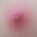 乳輪と陰唇の色:ピンク