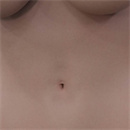 肌の色:ブラウン