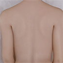 肌の色:ナチュラル