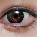 瞳の色:3