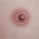 乳輪の色:ブラウン