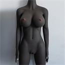 肌の色:ブラック