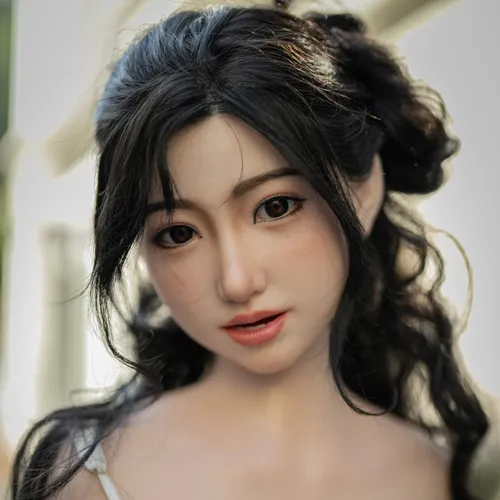 エロ美人シリコンダッチワイフ