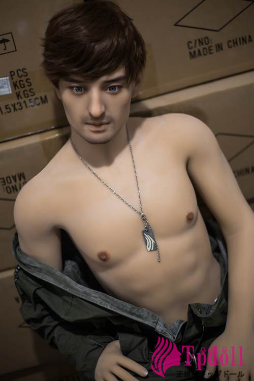 男性型セックスドール