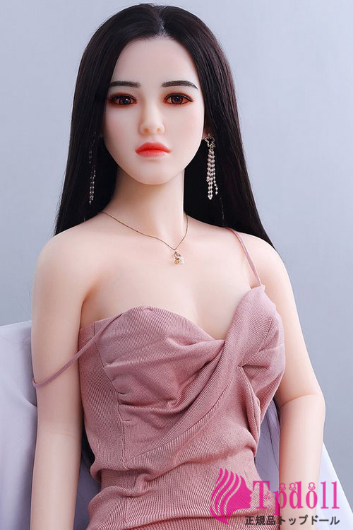 小さな胸ラブドール