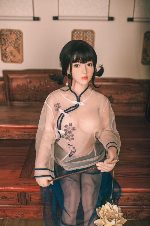 ドール アダルト