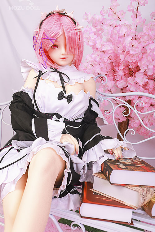 メイド制服ダッチワイフ