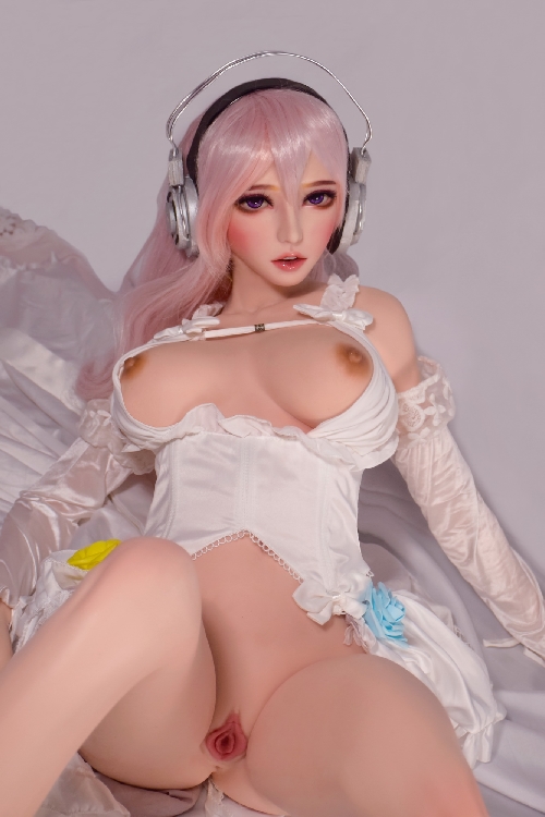 リアル セックス ドール