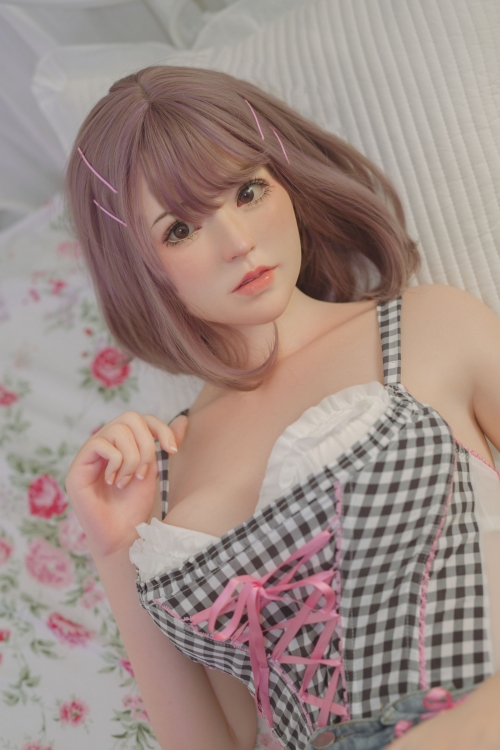 Bezlya Doll正規品リアルドールBカップ