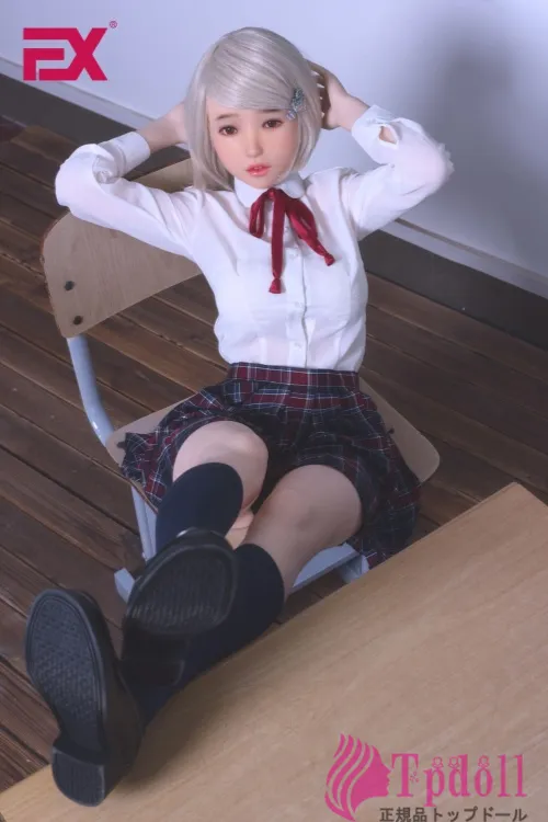 人間 に 近い ラブドール