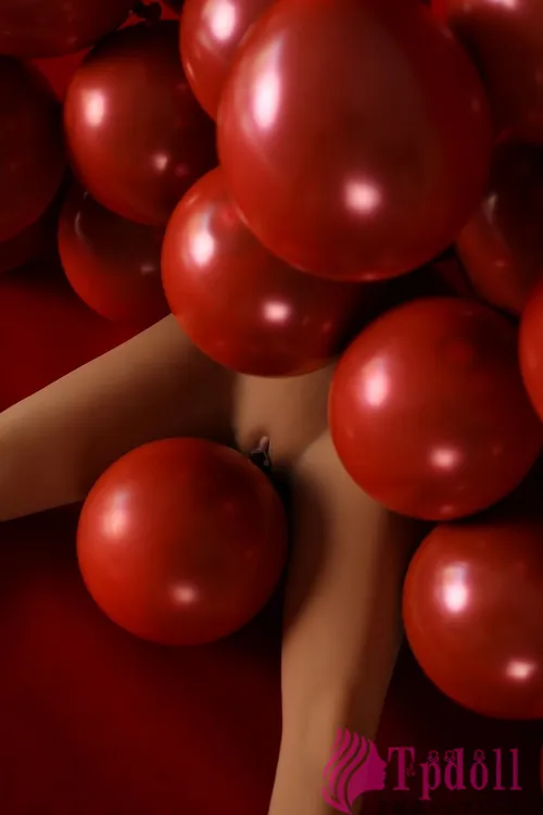 熟女 の ダッチワイフ 下半身