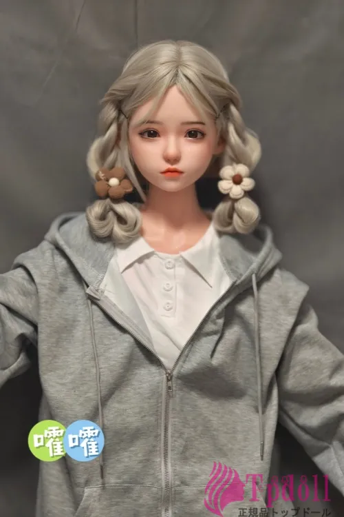 上品な顔立ち癒し系ダッチワイフ