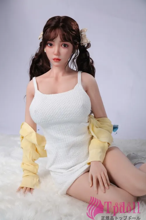 可愛い美少女ラブドール セックス