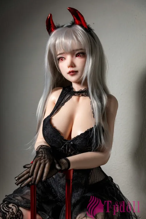 フルシリコン製ドール Eカップ 