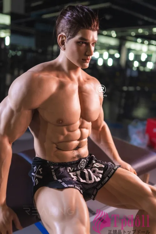 男性モデル体型 ラブドール