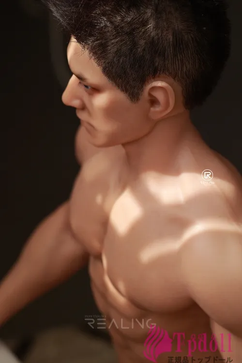 男性シリコンドール