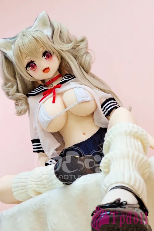 かわいい猫の娘リアルドール