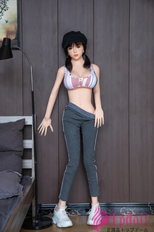 150cm美人系巨乳ラブドール