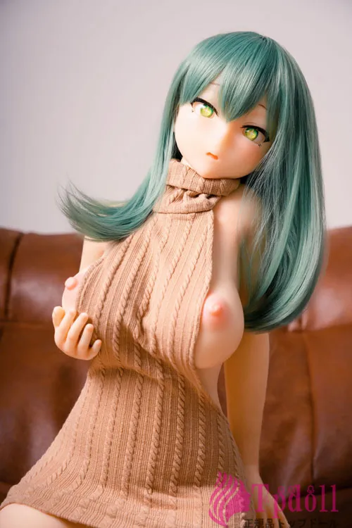 緑髪巨乳ラブドールAkane 