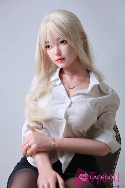 夏沫 可愛い系ラブドール sex