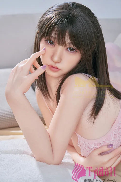 曲線美ラブドール Irontech Doll