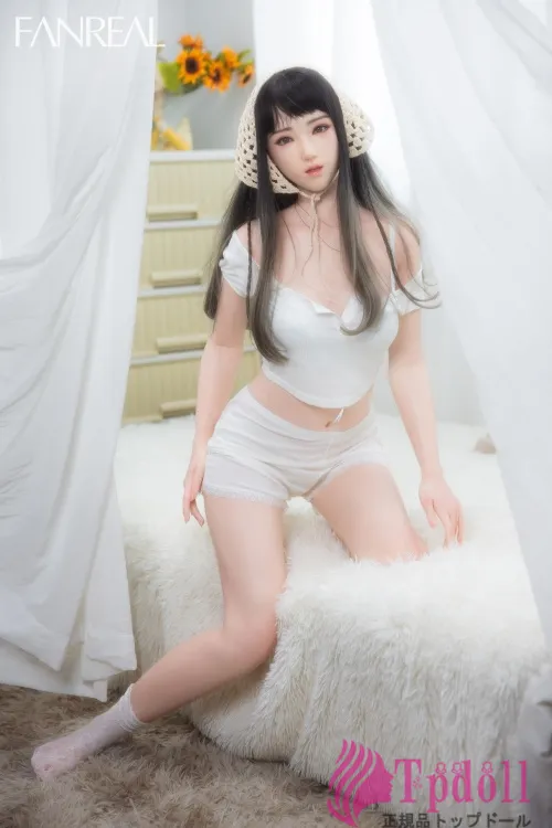 FANREAL 佳 ラブドール Bカップ