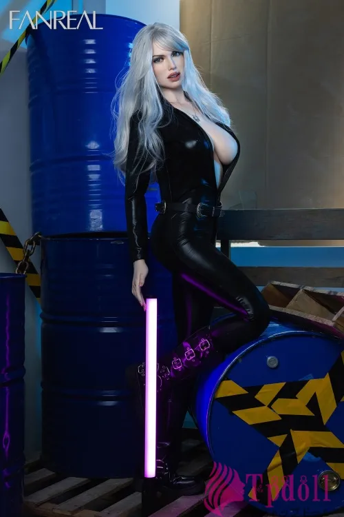Kelly 巨乳熟女リアルドール通販