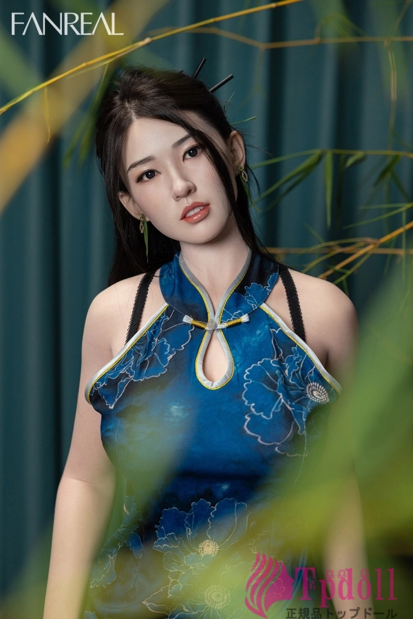 中国風チャイナドレスラブドール