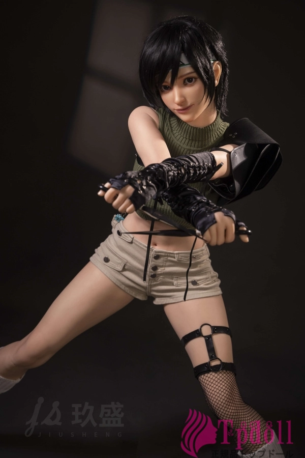 Yuffie 黒髪美女ダッチワイフ