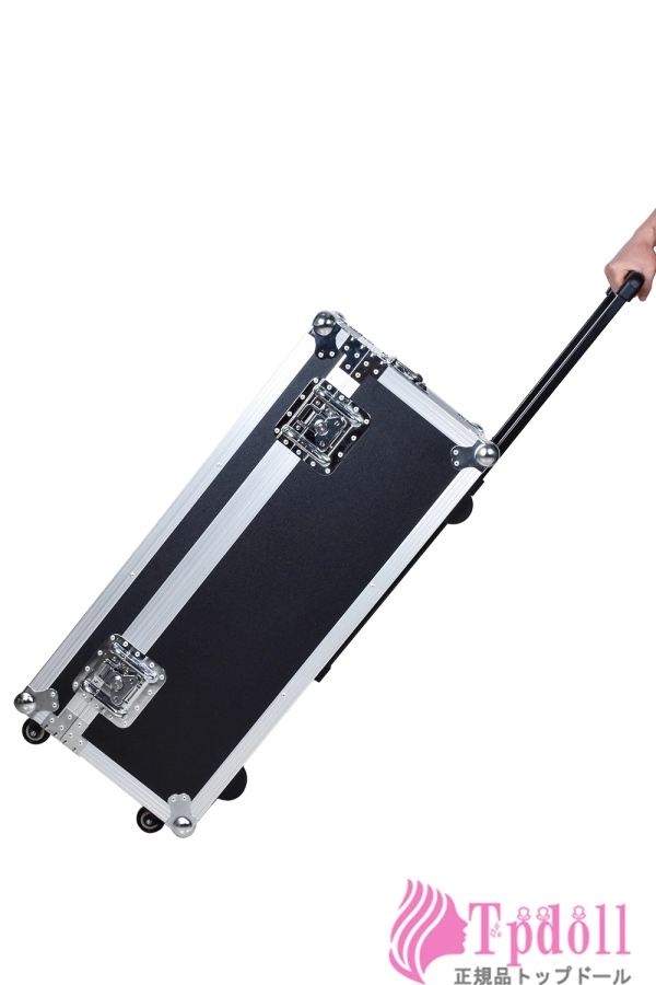 キャスター付きスーツケース