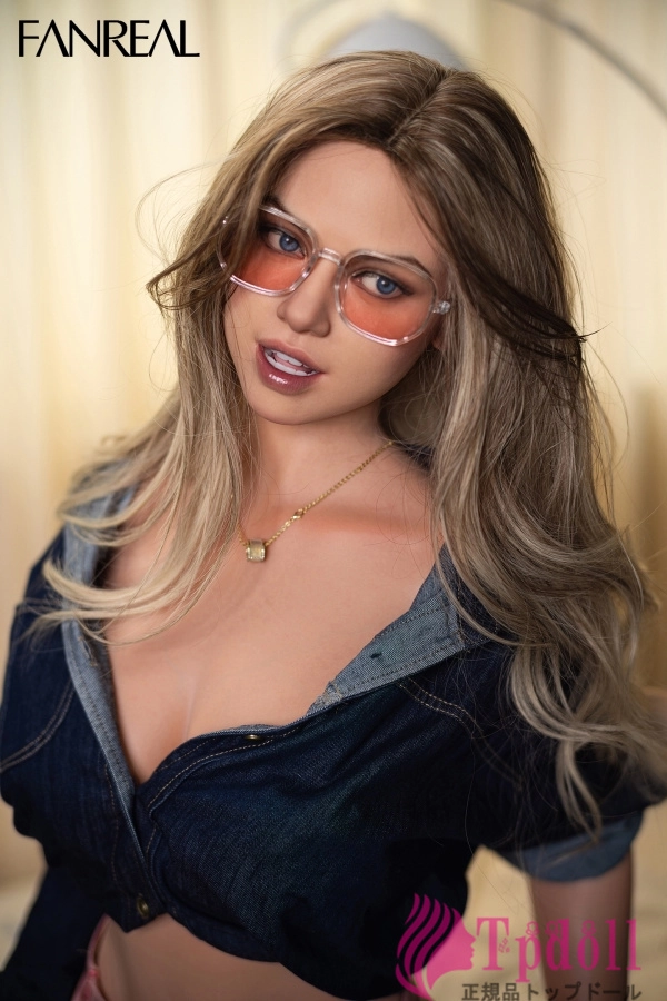 セクシーで魅力的なボディラブドール