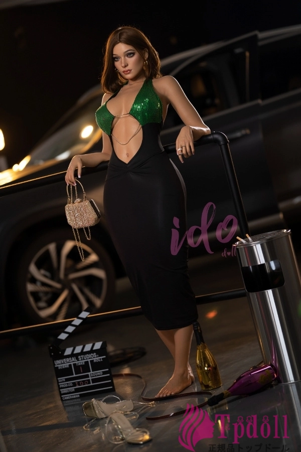 Tatiana 妖艶な美女シリコン ドール