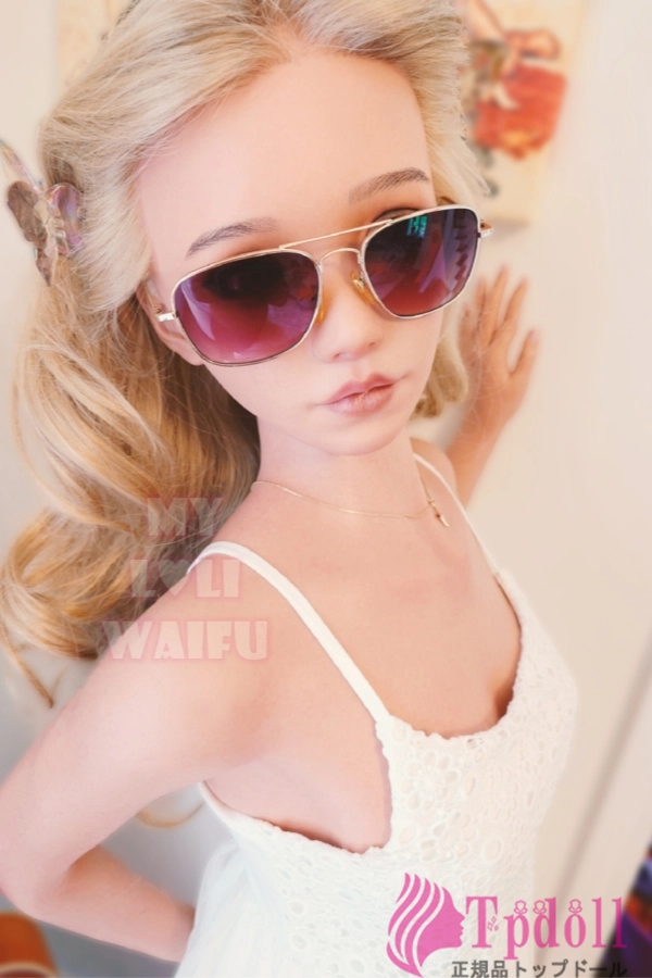 148cmスレンダー女性リアルドールTina