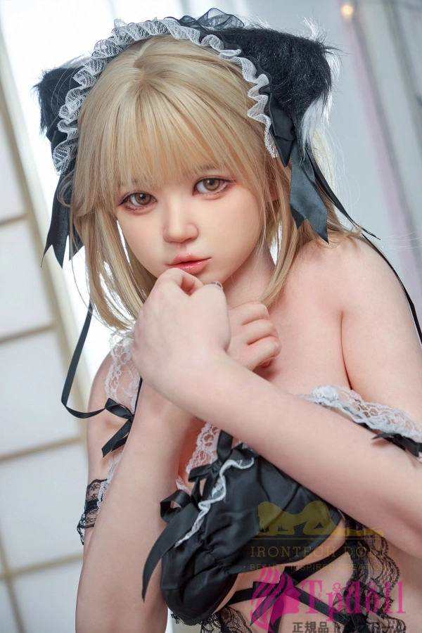 ラブドール Nia 顎機能付き