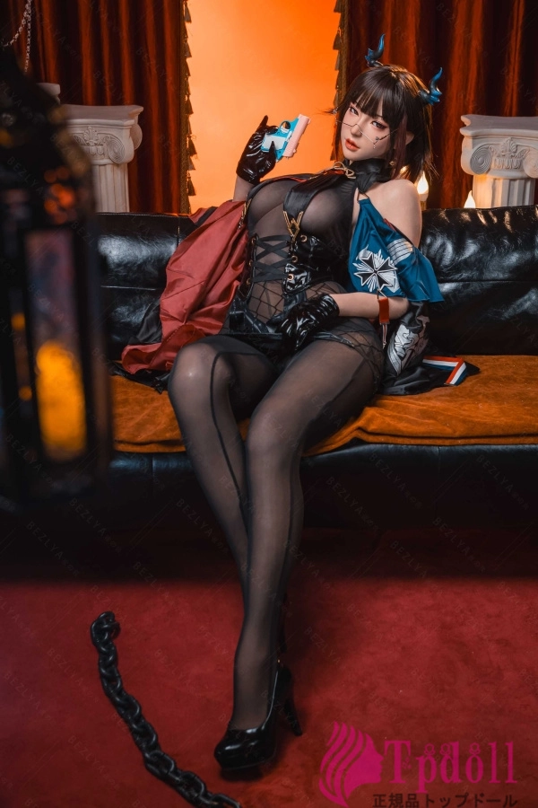 Bezlya Doll ダッチワイフ Bカップ