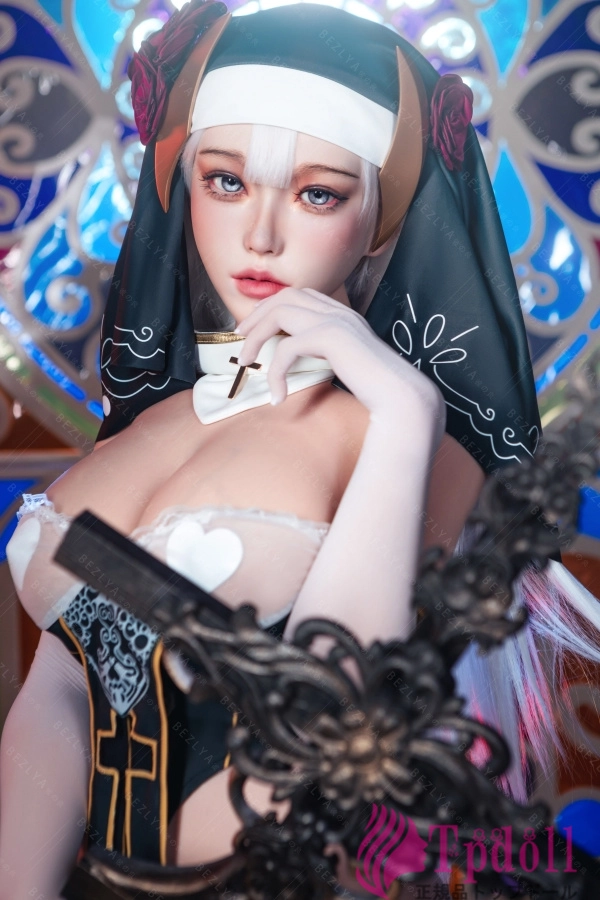 Bezlya Doll 睡蓮リアルドールFカップ