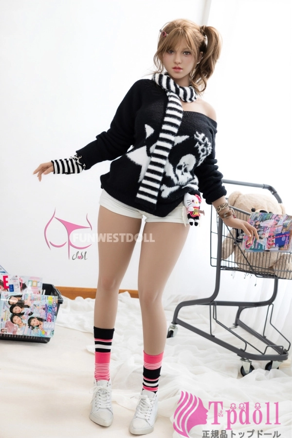 163cm GカップラブドールClara