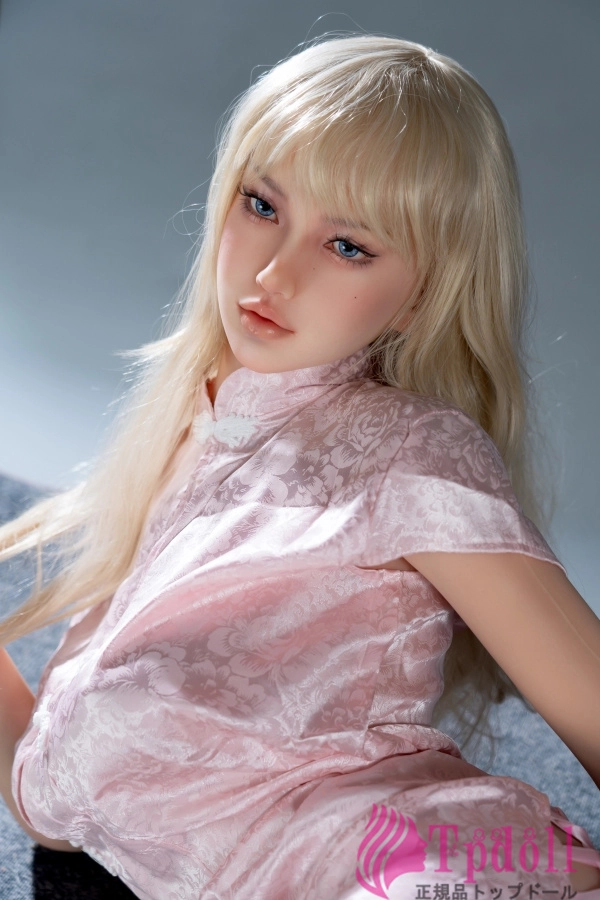 セクシー熟女ラブドールXYCOLO DOLL