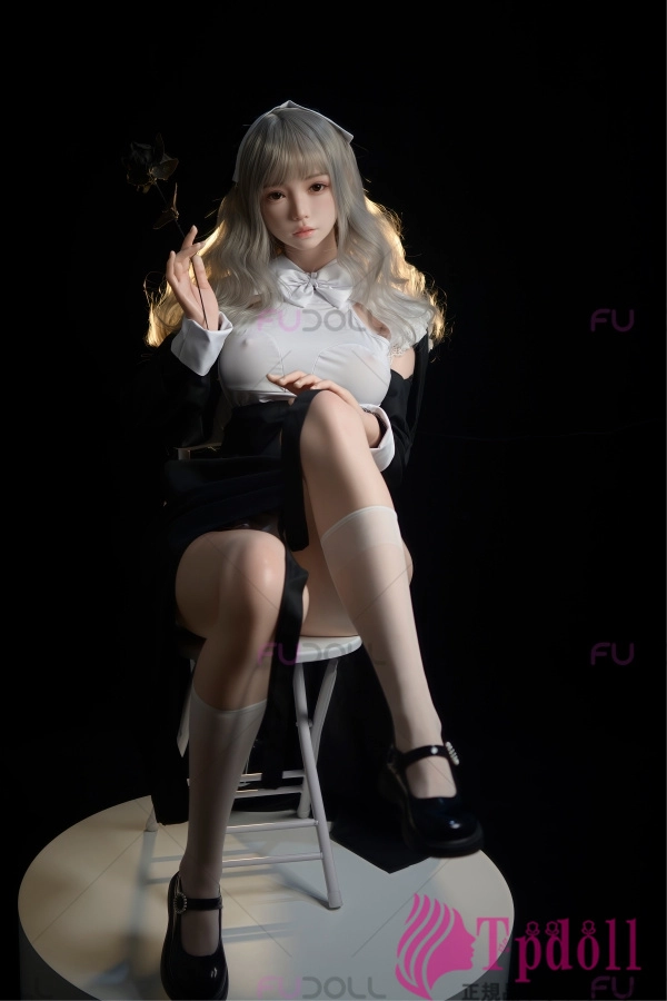 修道女制服姿  奈愛ダッチワイフ