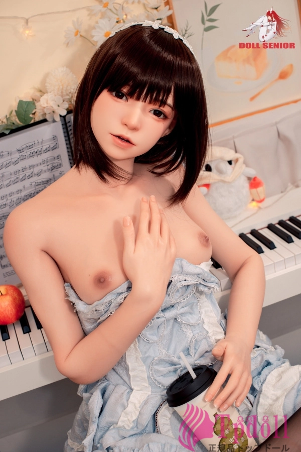 Doll Senior 清楚系美人シリコン ドール
