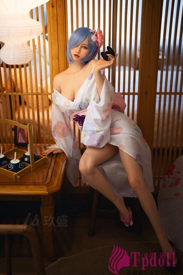 Jiusheng Doll セクシーなリアル ドール