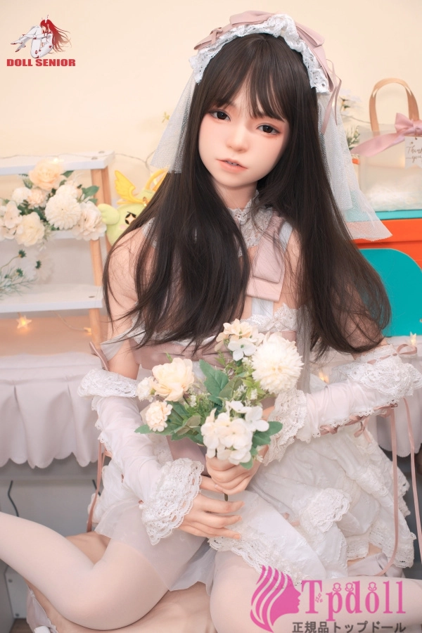 Doll Senior シリコン製リアル ダッチワイフ
