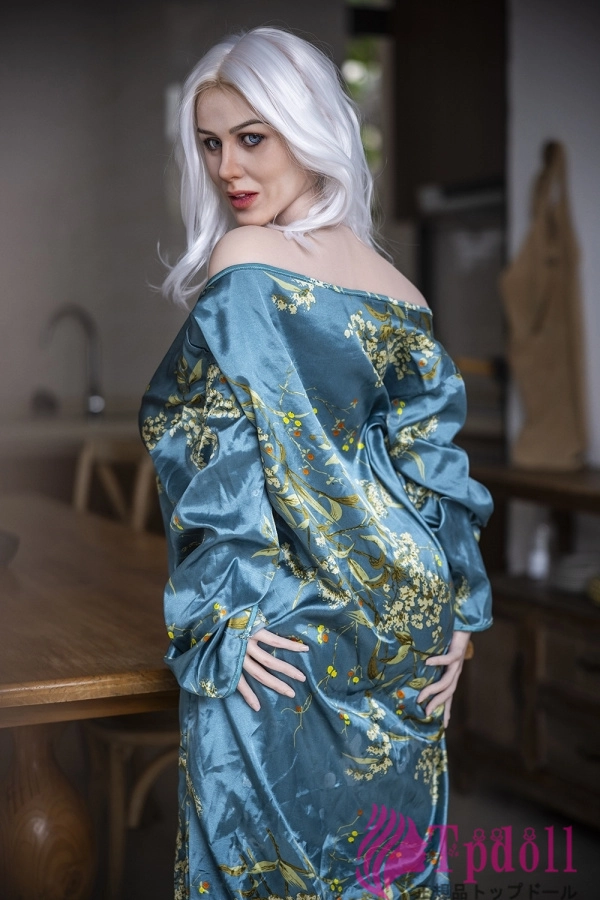 Starpery 魅力的な人妻リアルドール通販