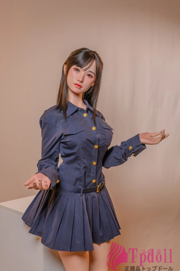 芊雪 セクシーなラブドール 女性