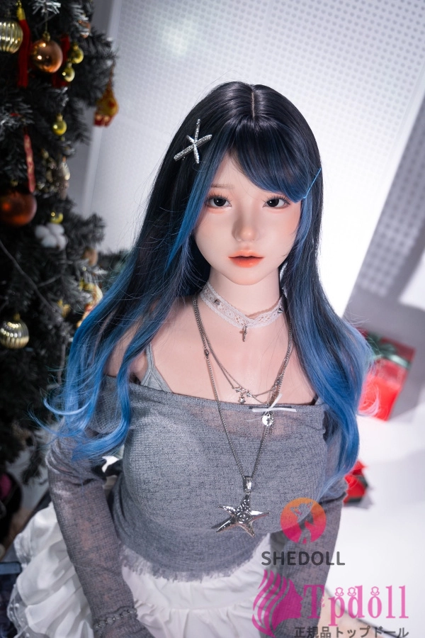 青髪の美少女アイドル系ラブドールSHE DOLL