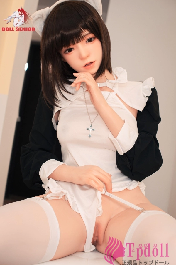 Doll Senior上品な美少女ラブドール