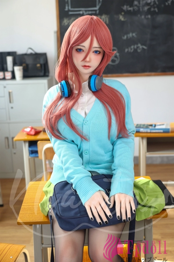 Mika Aoyamaフルシリコン製リアル ラブドール 