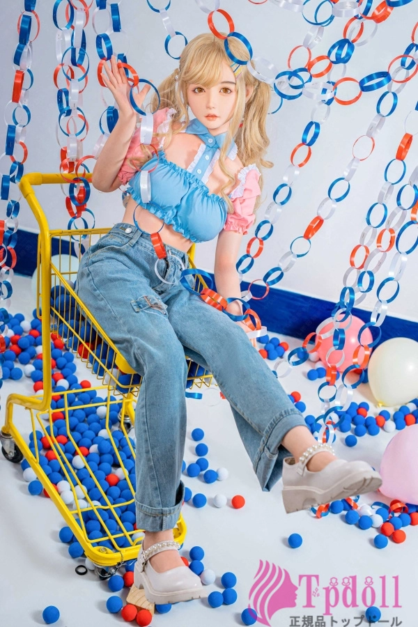 清楚 Amily 本物 ダッチワイフ