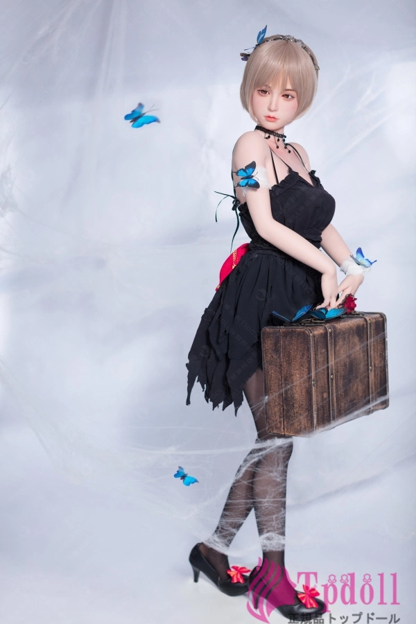 Lily 148cmシリコン リアル ドール